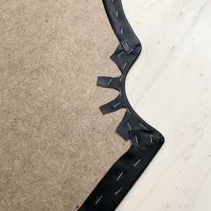 Untere Kofferraumverkleidungen BMW 1502-2002 Schwarz/Grau